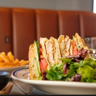 Halloumi Chicken Sandwich